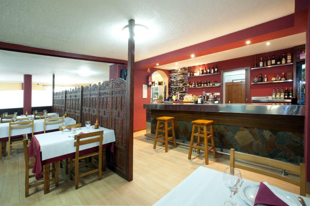 Hotel Terranova Oza dos Rios Екстер'єр фото
